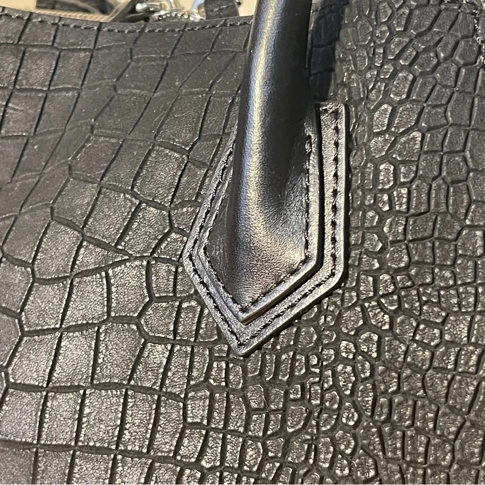 Rebecca Minkoff Perry Croc Embossed Leather Satchel Black Top Handle Crossbody